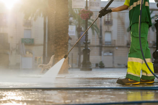 Professional Pressure Washing in Lakewood, CA